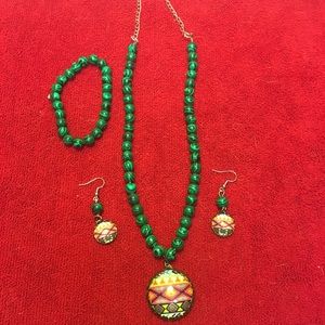 Sheri’s Designs Green Stone Bead Necklace Set